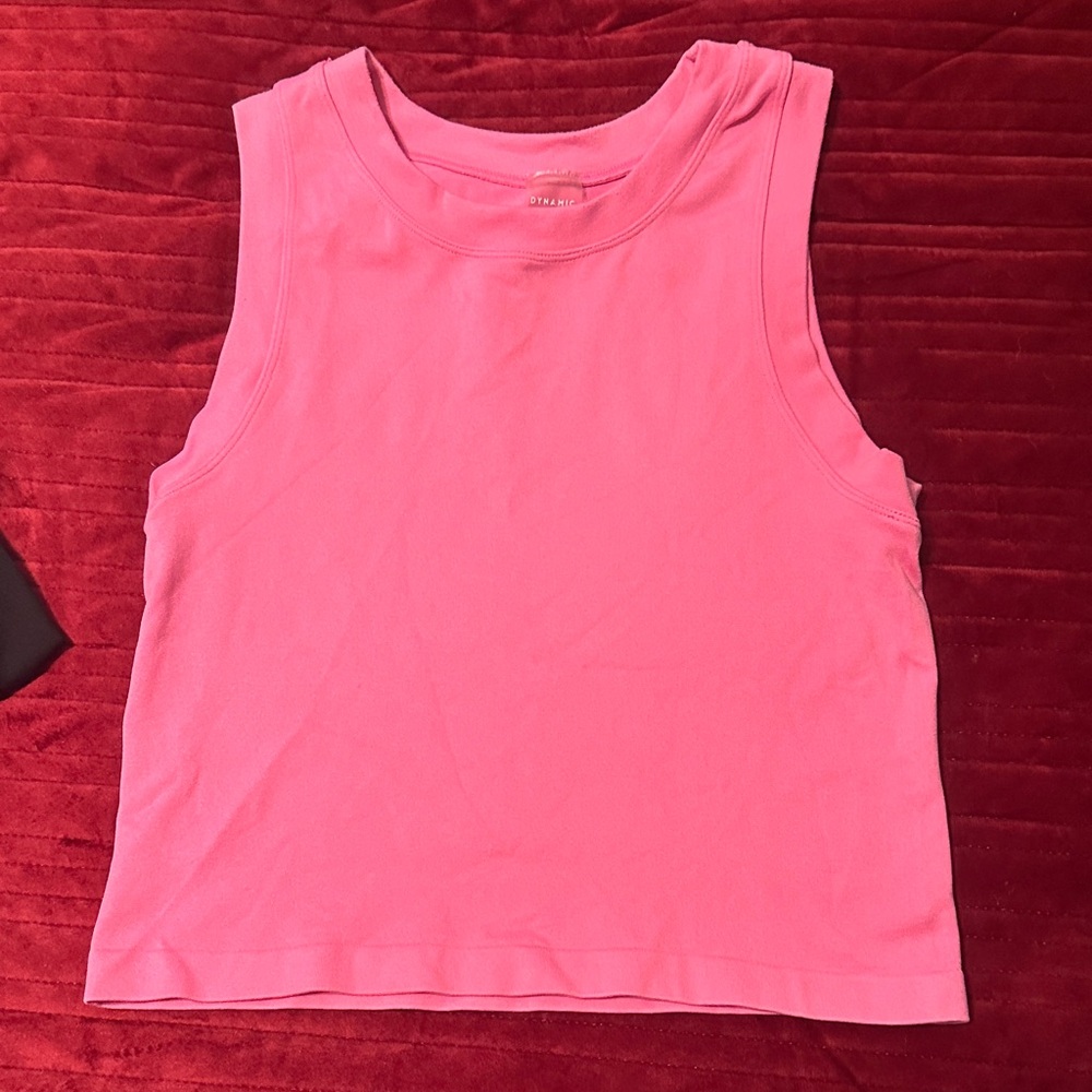Dynamic Basic Sleeveless Crop Tank Top - Pink one size